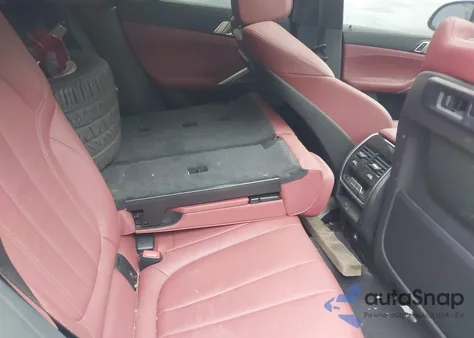 2022 BMW X6 xDrive40I z USA, uszkodzony, nr VIN 5UXCY6C01N9J52245